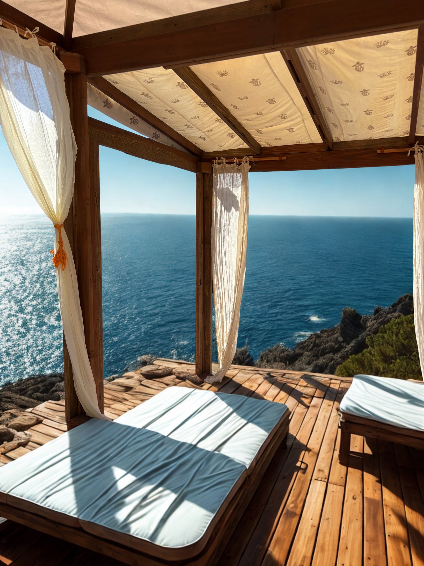 Bungalow Cazita  3 Pop Outs open with Sheer Curtains