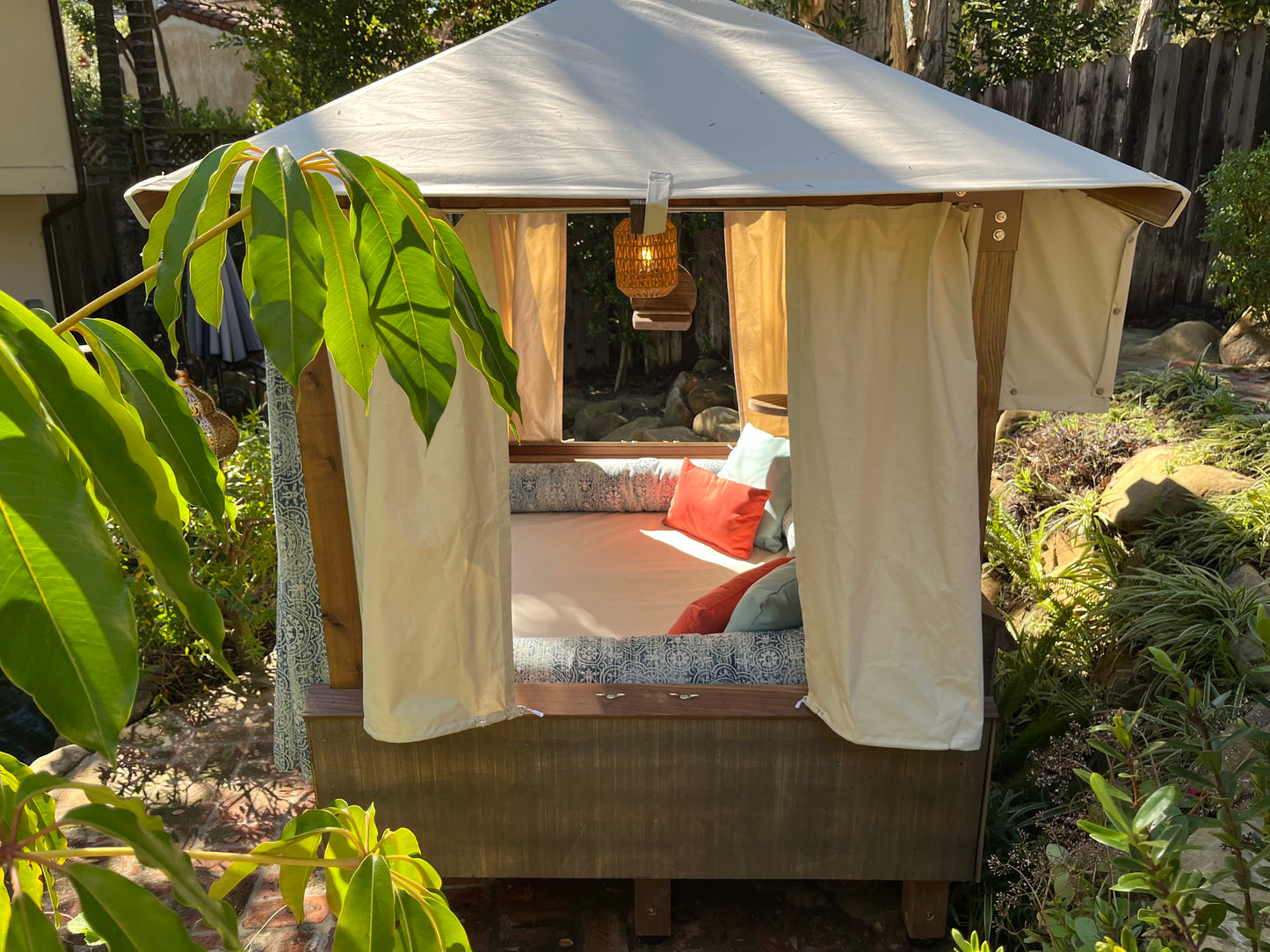 Ciesta Cazita Daybed with Cushions