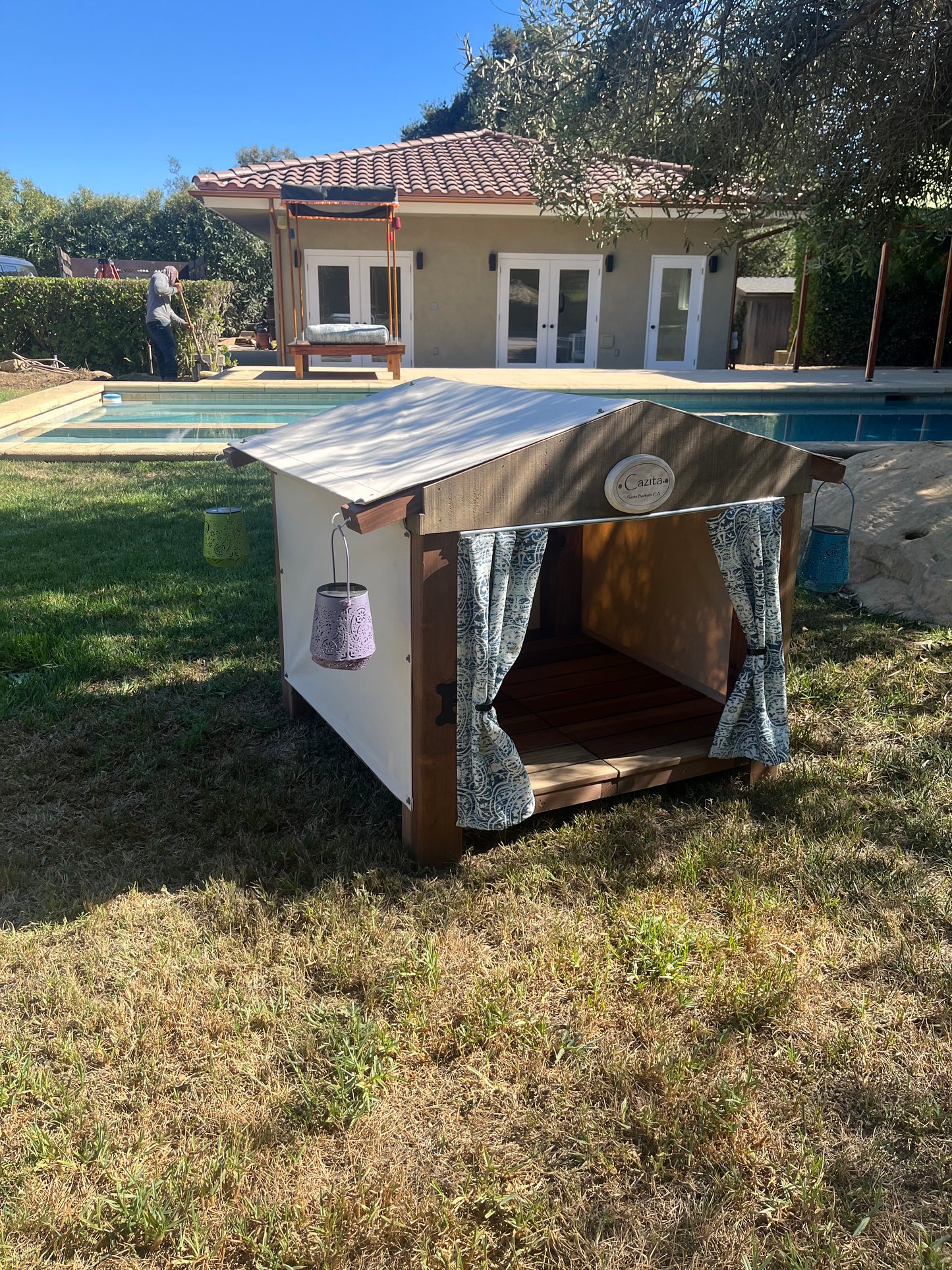 Ciesta Cazita Doghouse