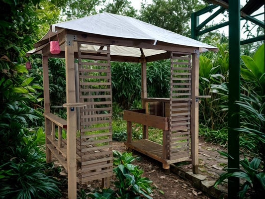 5’x7' Hip Roof Potting Table Ciesta Cazita