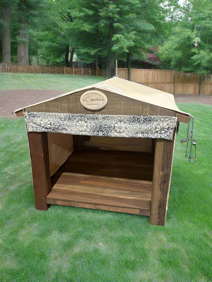 Ciesta Cazita Doghouse